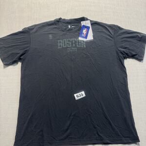 Nike NBA Boston Celtics Courtside Men’s Size M Black Loose Fit Shirt Brand New